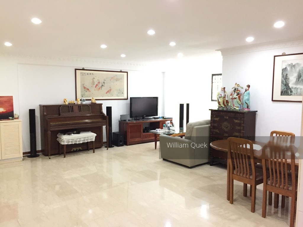 Hougang Avenue 9 thumbnail photo